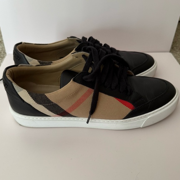 Burberry Shoes - Burberry Women’s Salmond Check Leather Low-Top Sneakers-Size 9